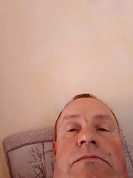 kanos71 Show in webcam