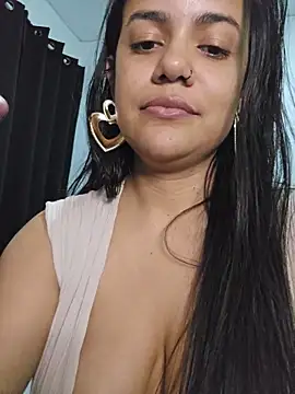 Chat XXX ao vivo de demonaughtyyy