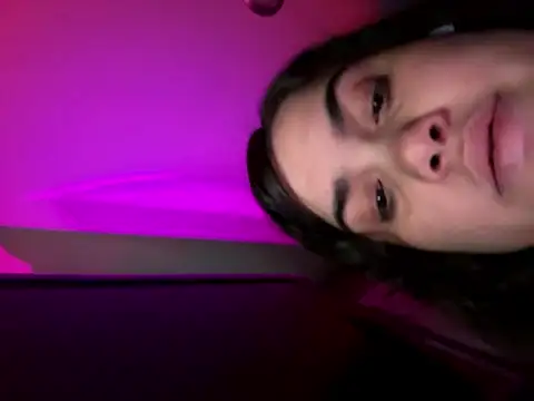 Islandmamita's Webcam Show