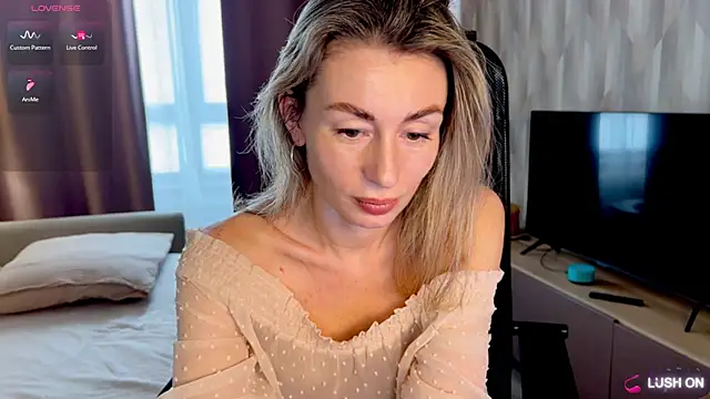 دردشة DannaEvan الجنسية المباشرة