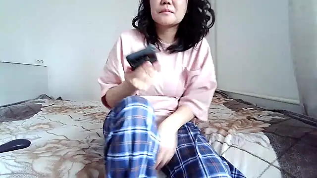 sakuradelreina's Live XXX Chat