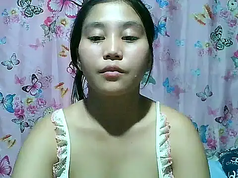 SexyAsianPussy4u Chat XXX in diretta