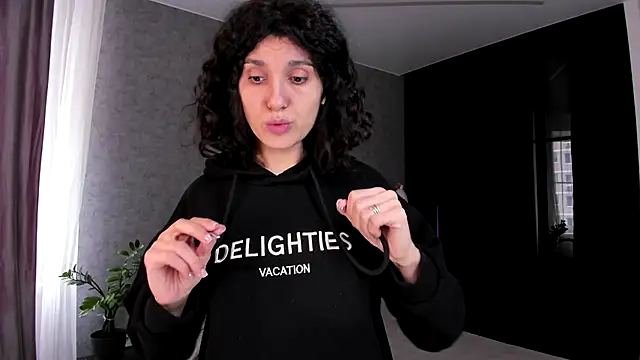 _CurlySue_ 即時 XXX 聊天