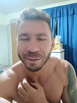 RobertoLuiz84 Show Webcam