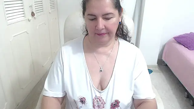 Chat XXX ao vivo de leonela_69