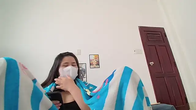 Grass_99 webcam show