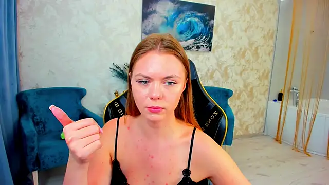 Strawberrye 现场XXX聊天