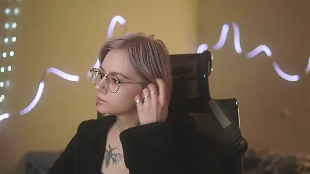 alyssa_sweet: απευθείας συνομιλία ΧΧΧ