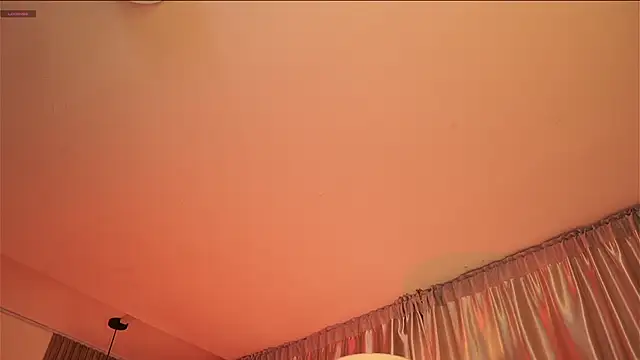 Chat XXX en directo de Chloe_Cherry21