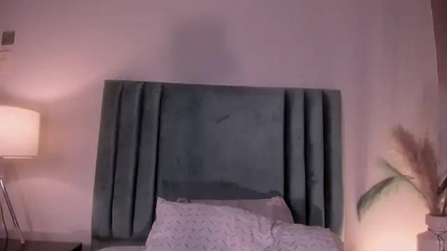 AnnaDenverのライブXXXチャット