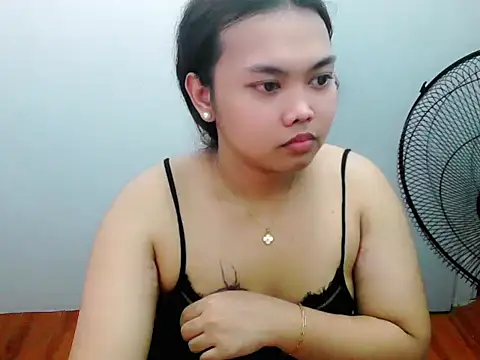 Gel_Huge_Butt Pertunjukan Webcam