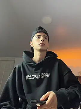 SebastianReed_ Live XXX-chat