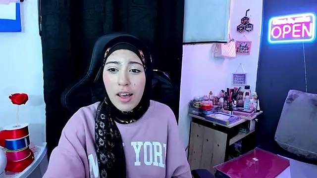 chaymae_nah_ Live XXX-chat