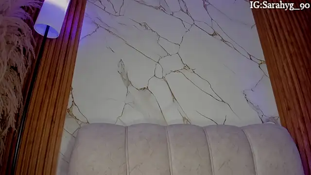 sara_gwen 即時 XXX 聊天