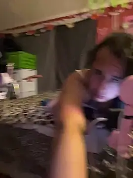 TranSexualJade95 élő XXX-chatje