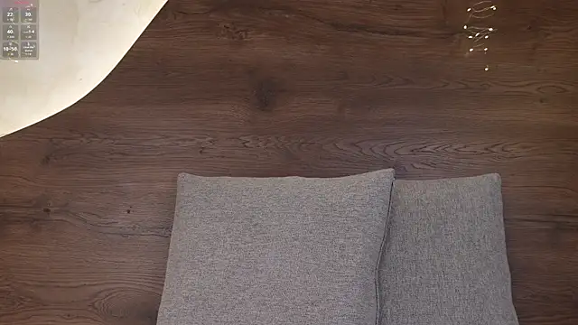 XXX chat uživo modela Lana_Lann