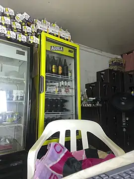 Hot_beauty__ élő XXX-chatje