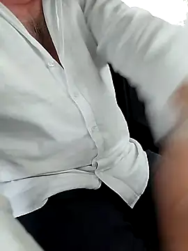 Frredd22's Live XXX Chat