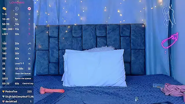 NicolasTorrez's Live XXX Chat