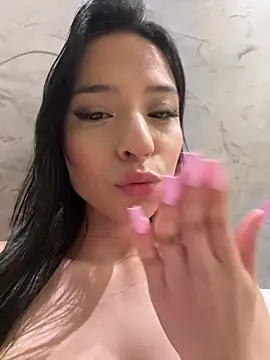 Sarah_cam06's Live XXX Chat