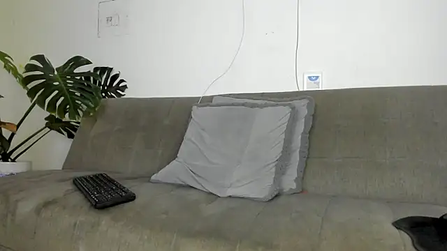 Christopher_Well élő XXX-chatje