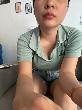 Ivy_Trix2 Live XXX Chat