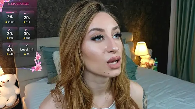 Chat XXX en directo de AuraM00n