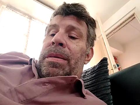 stud2512 Adlı Modelin Web Kamerası Şovu