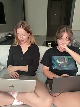 Webkamerová show Nura_n_Sarah