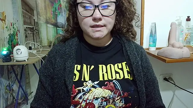 Chat +18 de curly_greeneyed ao vivo