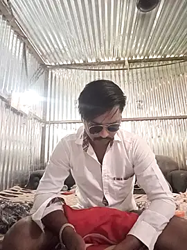 Kartik_bbc_indian 在線直播表演