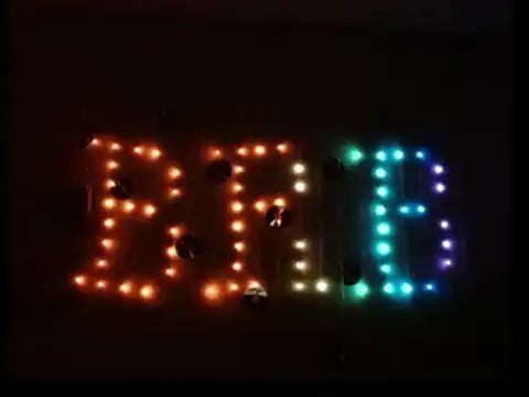 Pokazy przed kamerką – SammyKisses