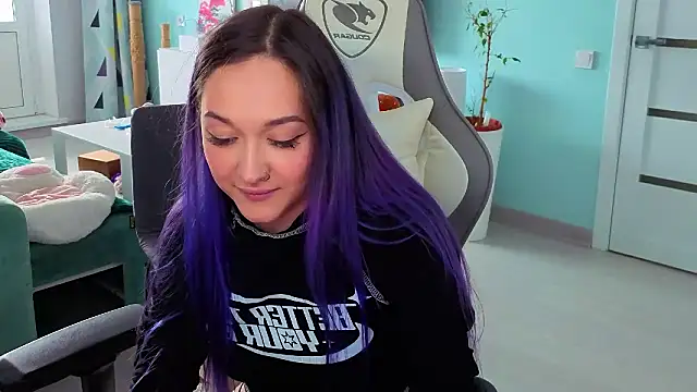 Im_suka's Live XXX Chat