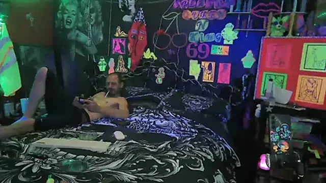 Chatroom XXX en direct de Splash_Queen420