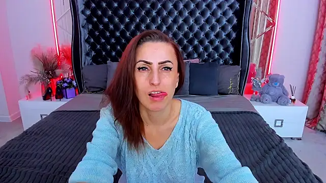 Rebecca_Diamond's Live XXX Chat