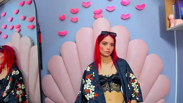 luci_miller 即時 XXX 聊天