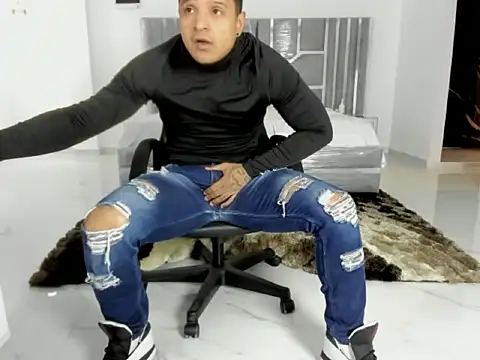 master_leather 在線直播表演