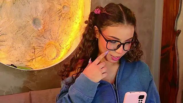 Kaaory Chat XXX live