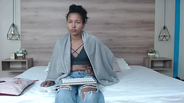 Онлайн чат XXX Lili_Lavander