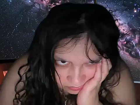 Chat +18 de MelanieFawker ao vivo