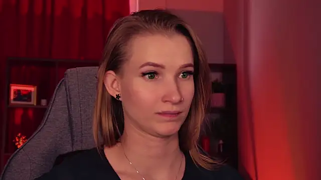 Megan_Rodgers élő XXX-chatje