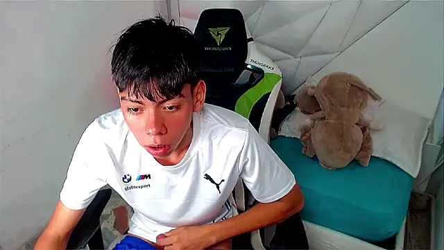 Liarr_: онлайн-секс-чат