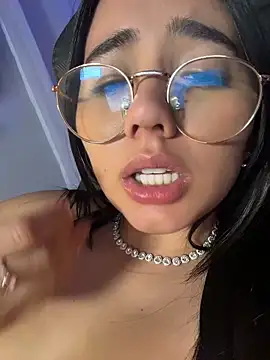 Chat XXX en directo de Michelle_Zoe