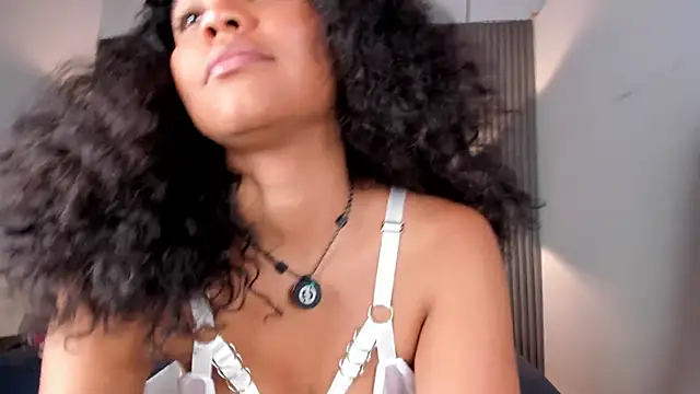 Sembang XXX Secara Langsung Zafiiraa