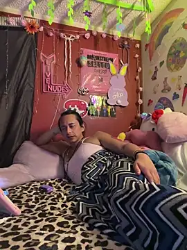 Онлайн чат XXX TranSexualJade95