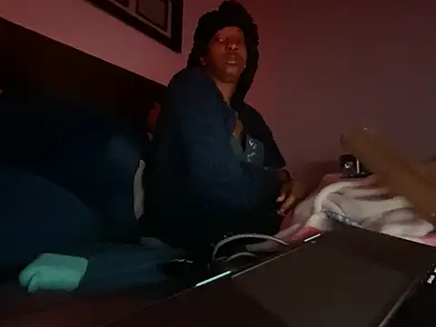 Brooke012: онлайн-секс-чат