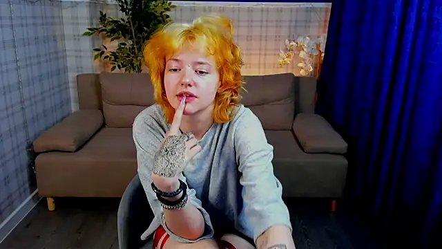 Star_Bee's Live XXX Chat