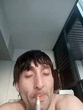 teDOYa42: διαδικτυακό σόου στην κάμερα