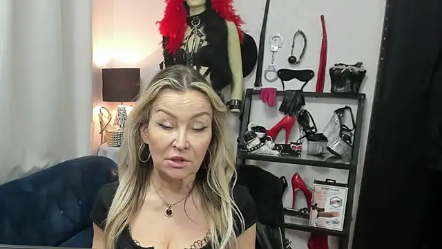 Онлайн чат XXX crystaLUX