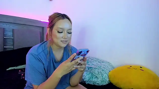 Cherrynoa's Live XXX Chat